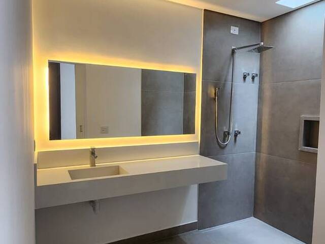 Casa para Venda em São Paulo - 4