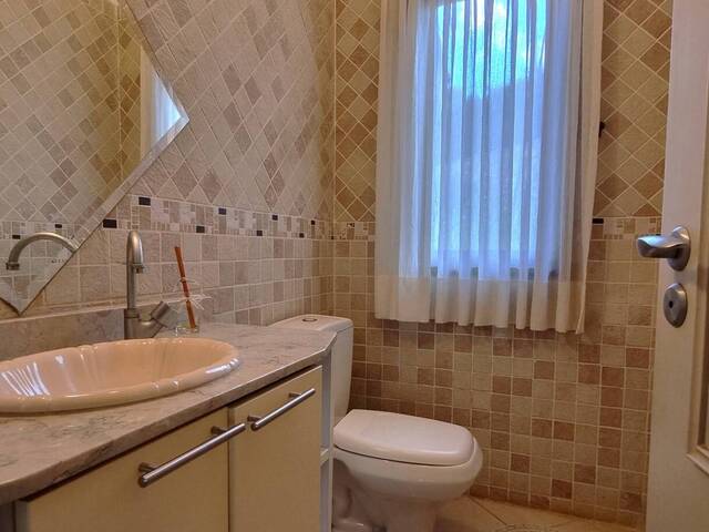 Casa para Venda em Araçariguama - 5