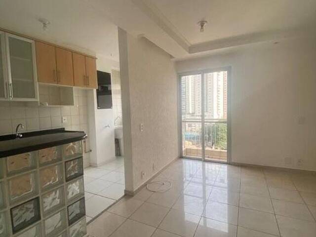 #708 - Apartamento para Venda em São Paulo - SP - 2