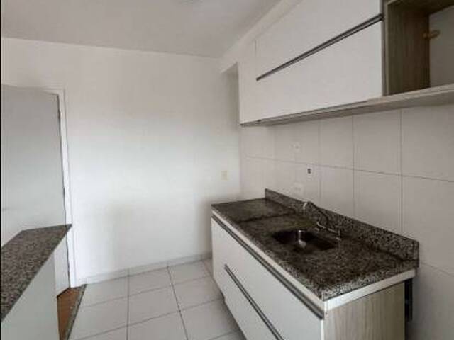 #745 - Apartamento para Venda em Barueri - SP - 2