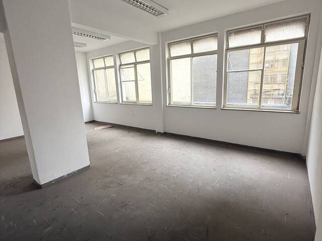 #762 - Conjunto Comercial para Venda em São Paulo - SP