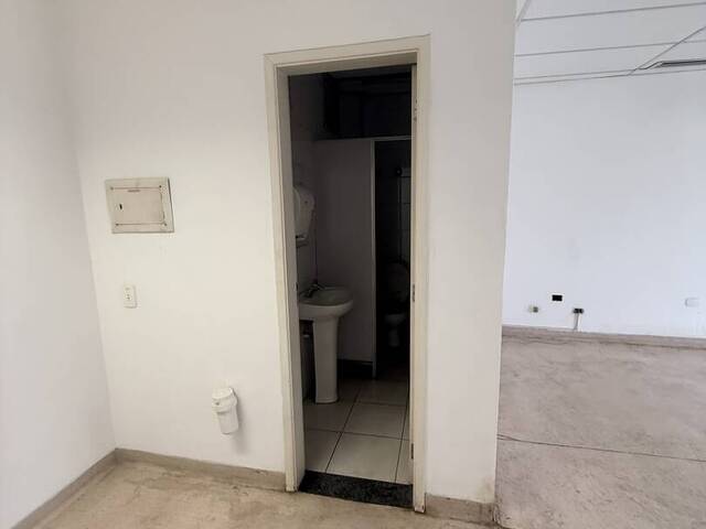 Sala para Venda em São Paulo - 4