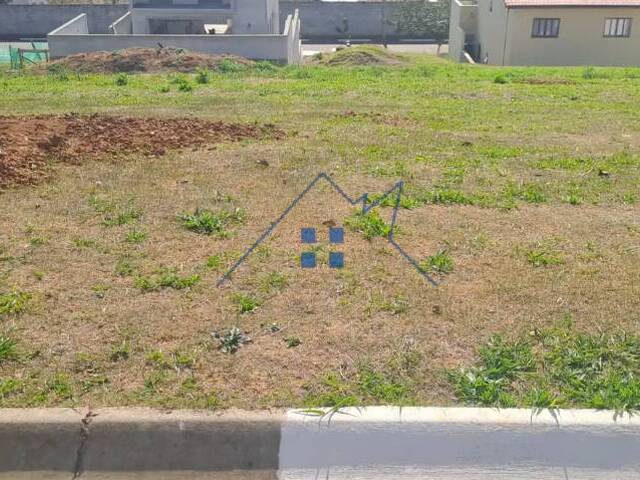 #920 - Terreno em condomínio para Venda em Mogi das Cruzes - SP