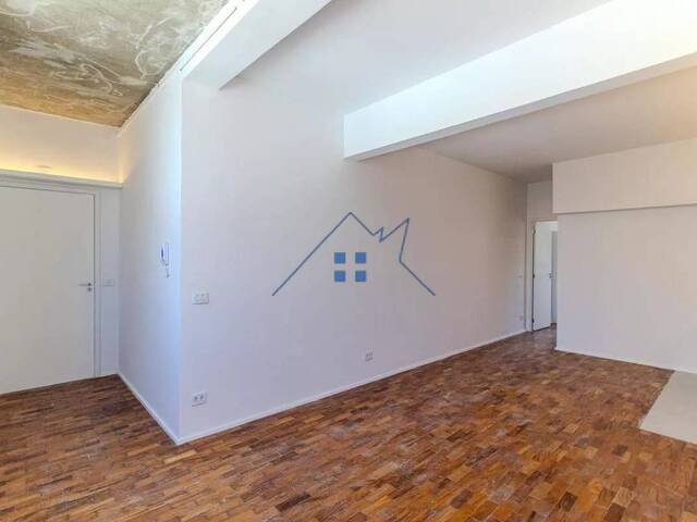 #976 - Apartamento para Locação em São Paulo - SP