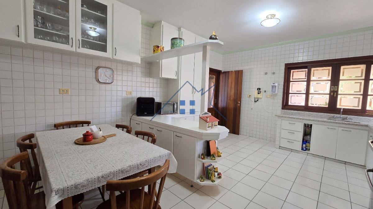 Casa, 5 quartos, 465 m² - Foto 23