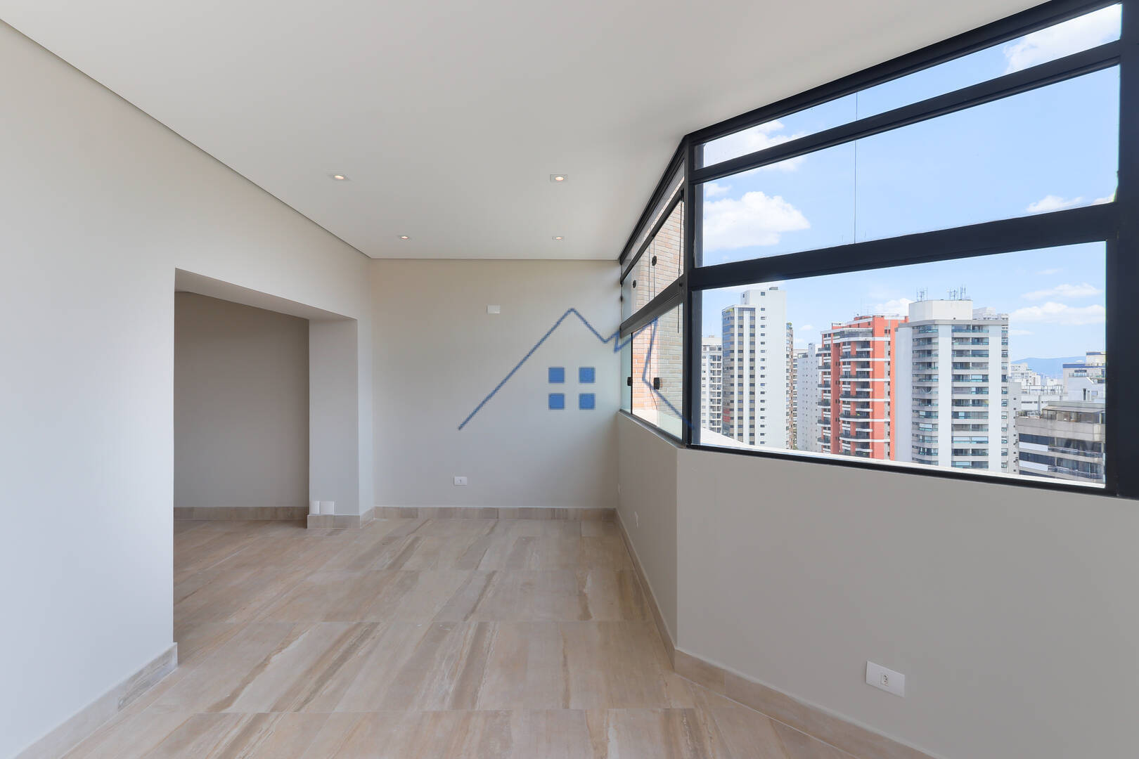 Cobertura, 3 quartos, 249 m² - Foto 25