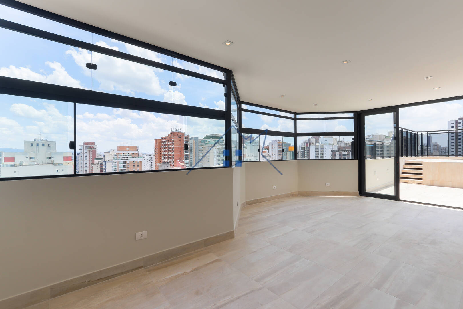 Cobertura, 3 quartos, 249 m² - Foto 31