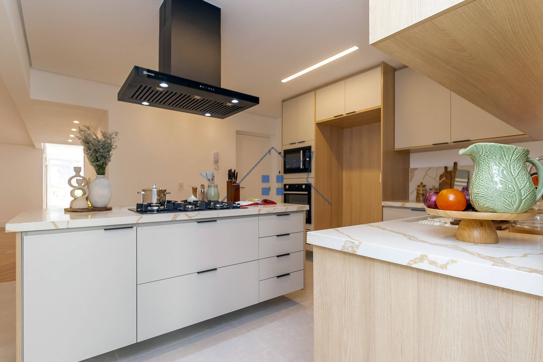 Apartamento, 2 quartos, 142 m² - Foto 2