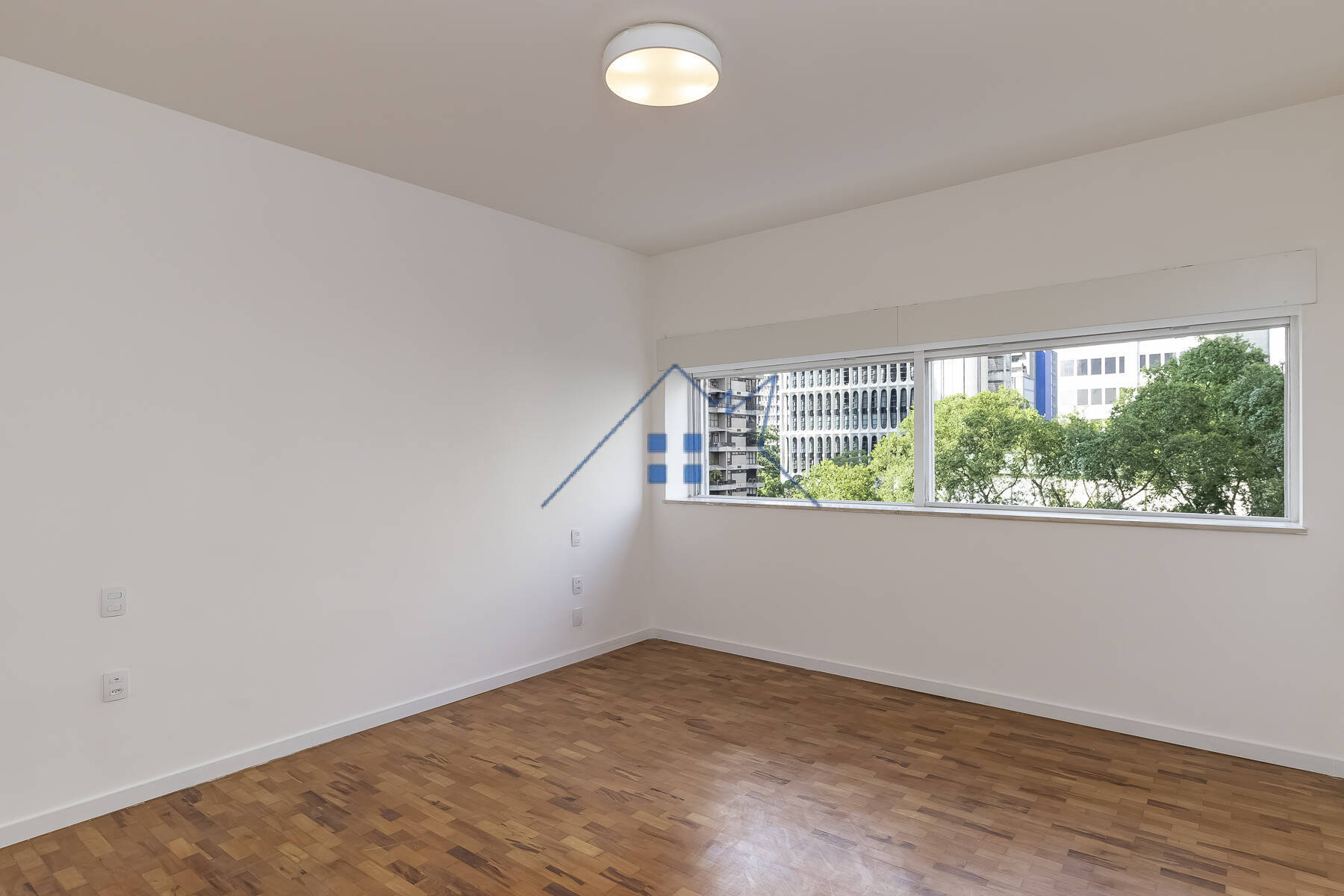 Apartamento, 3 quartos, 141 m² - Foto 2
