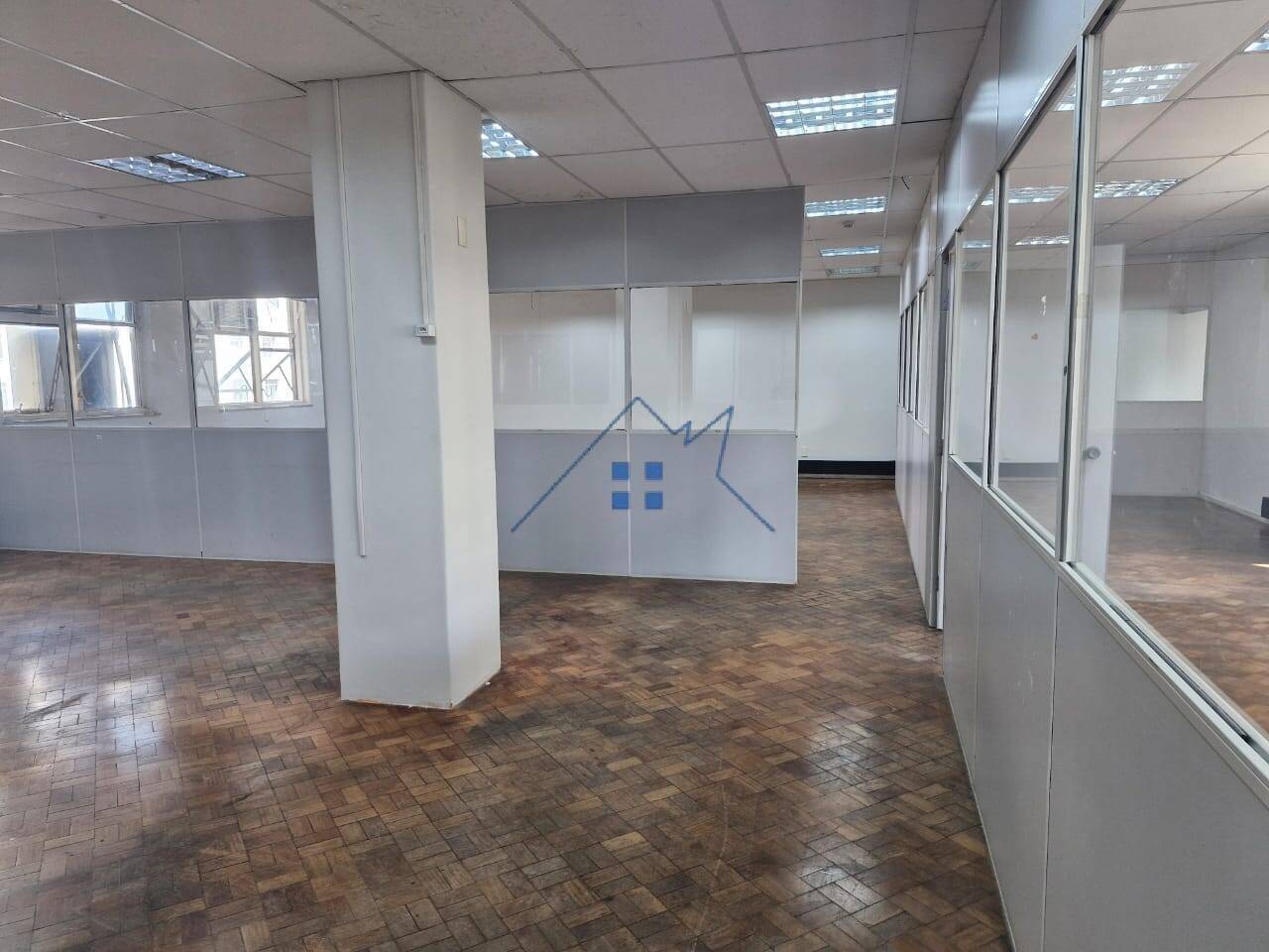 Sala-Conjunto, 288 m² - Foto 1
