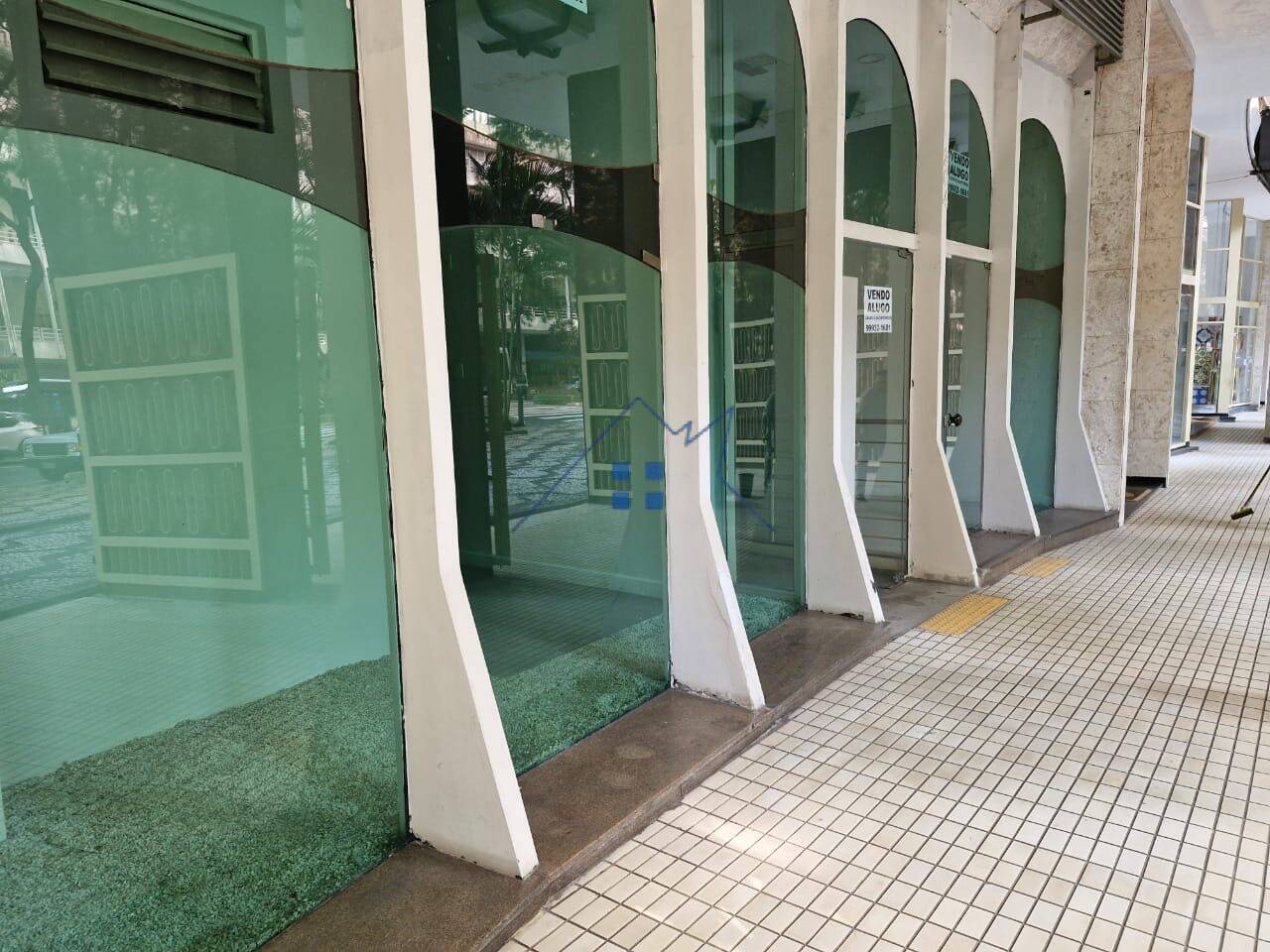 Loja-Salão, 598 m² - Foto 1