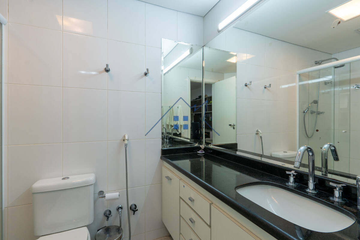 Apartamento, 4 quartos, 245 m² - Foto 12