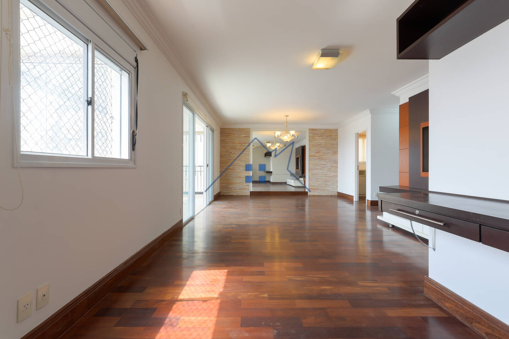 Apartamento, 3 quartos, 156 m² - Foto 2