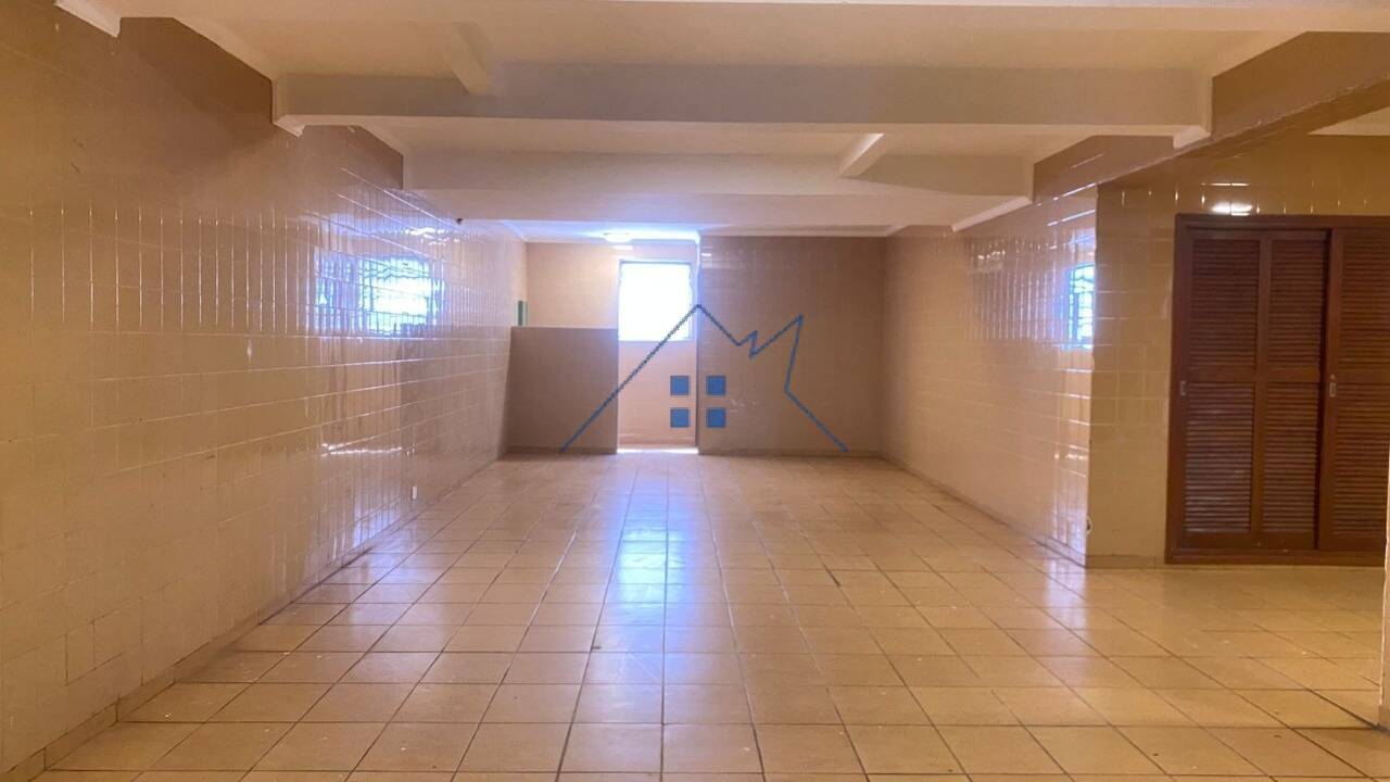Sobrado, 4 quartos, 357 m² - Foto 4