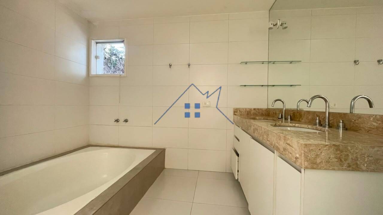 Casa, 3 quartos, 306 m² - Foto 16