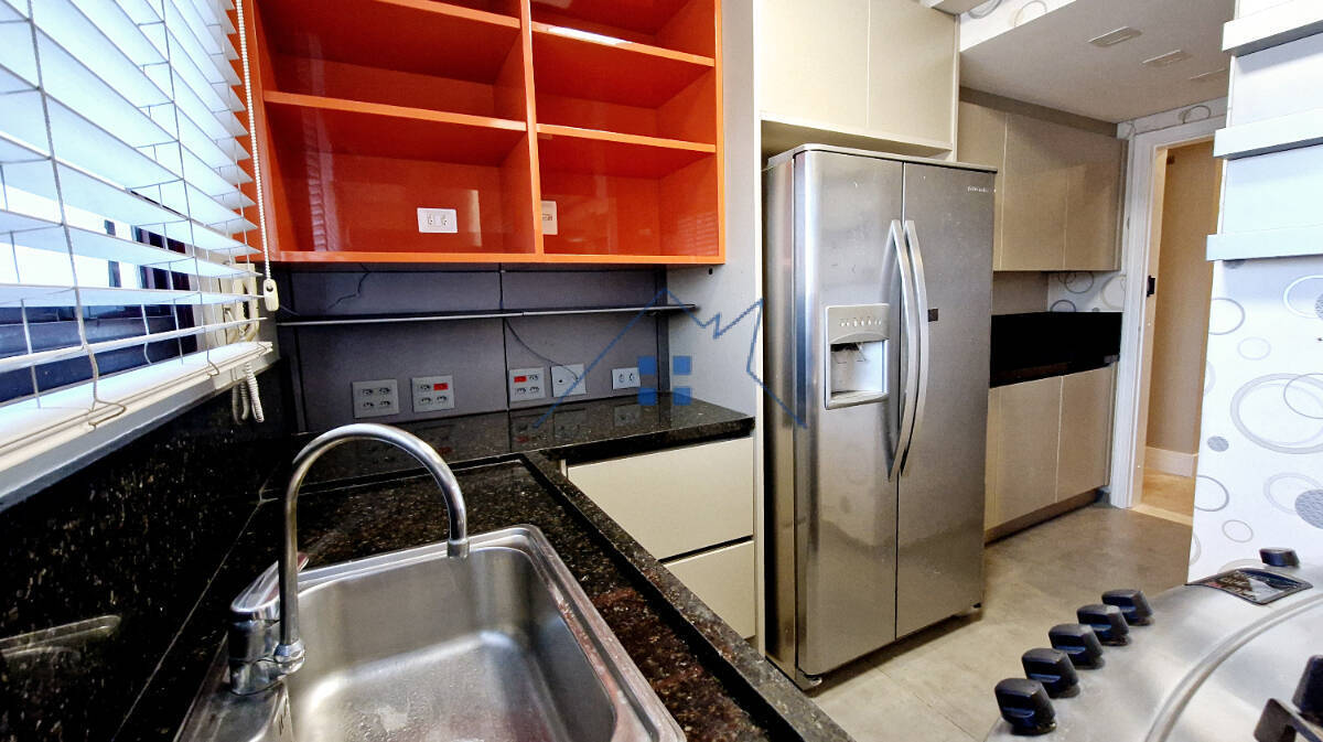 Apartamento, 3 quartos, 158 m² - Foto 1