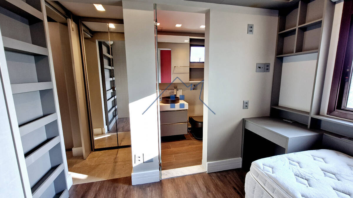 Apartamento, 3 quartos, 158 m² - Foto 2