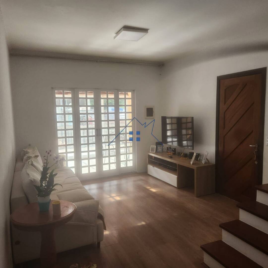 Sobrado, 4 quartos, 180 m² - Foto 2