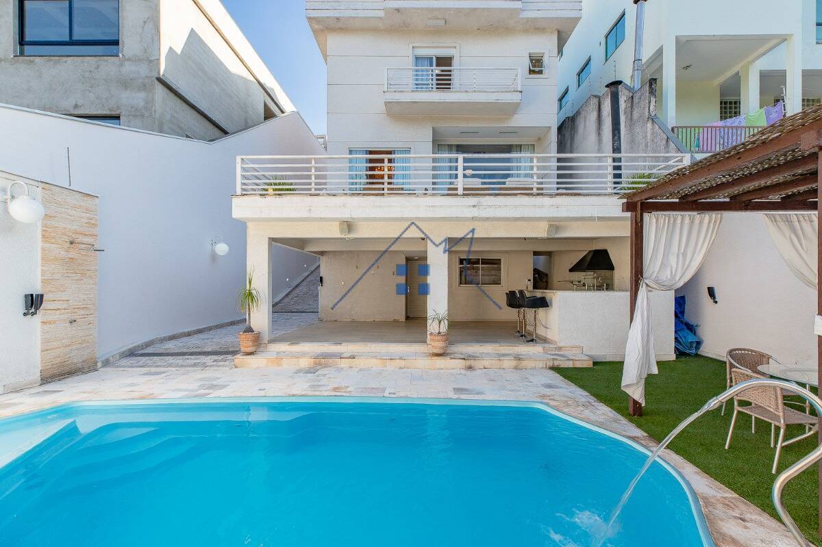 Casa, 4 quartos, 440 m² - Foto 1