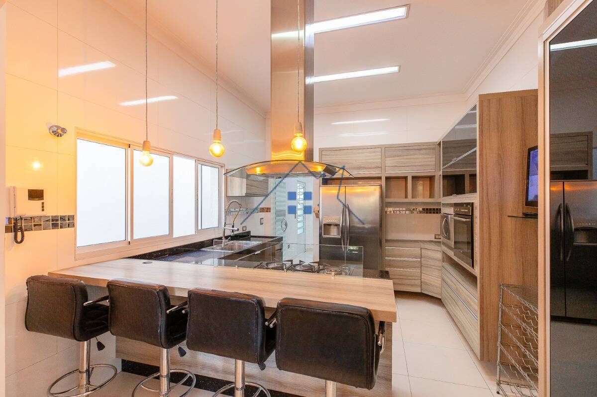 Casa, 4 quartos, 440 m² - Foto 31