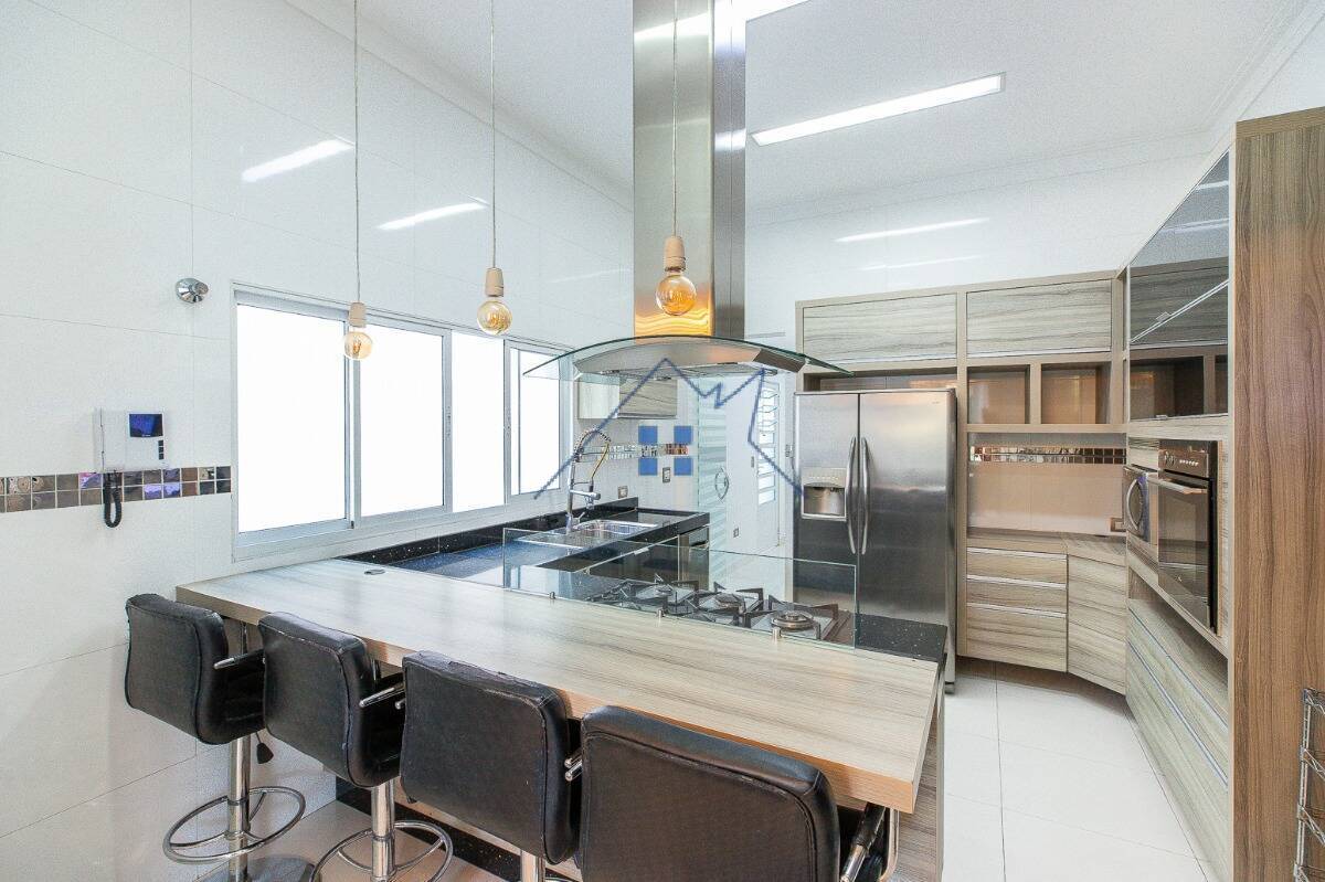 Casa, 4 quartos, 440 m² - Foto 33