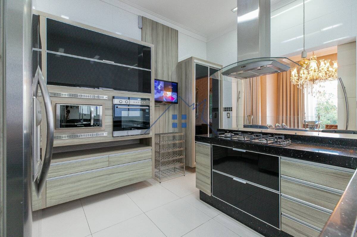 Casa, 4 quartos, 440 m² - Foto 35