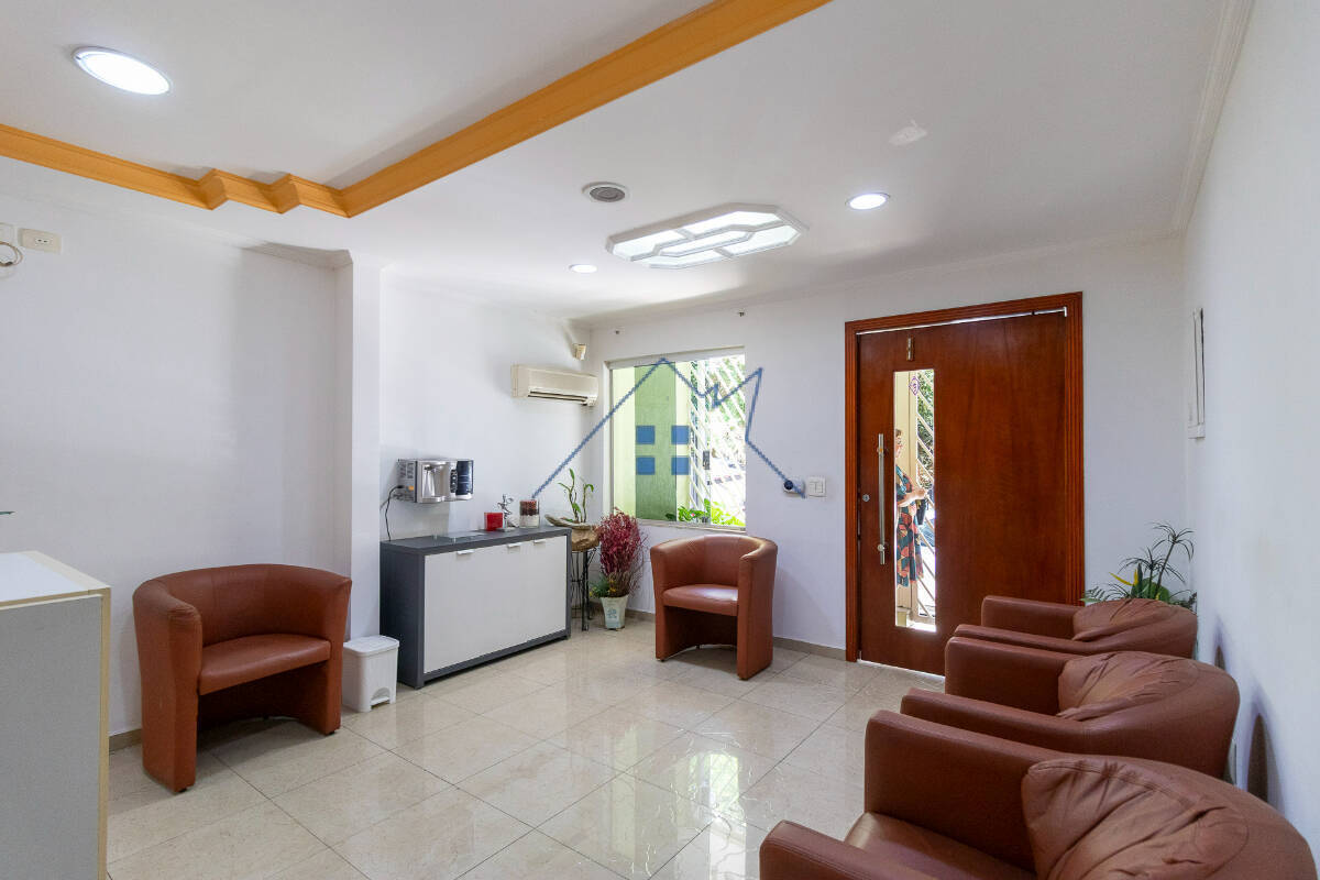 Casa, 4 quartos, 180 m² - Foto 1