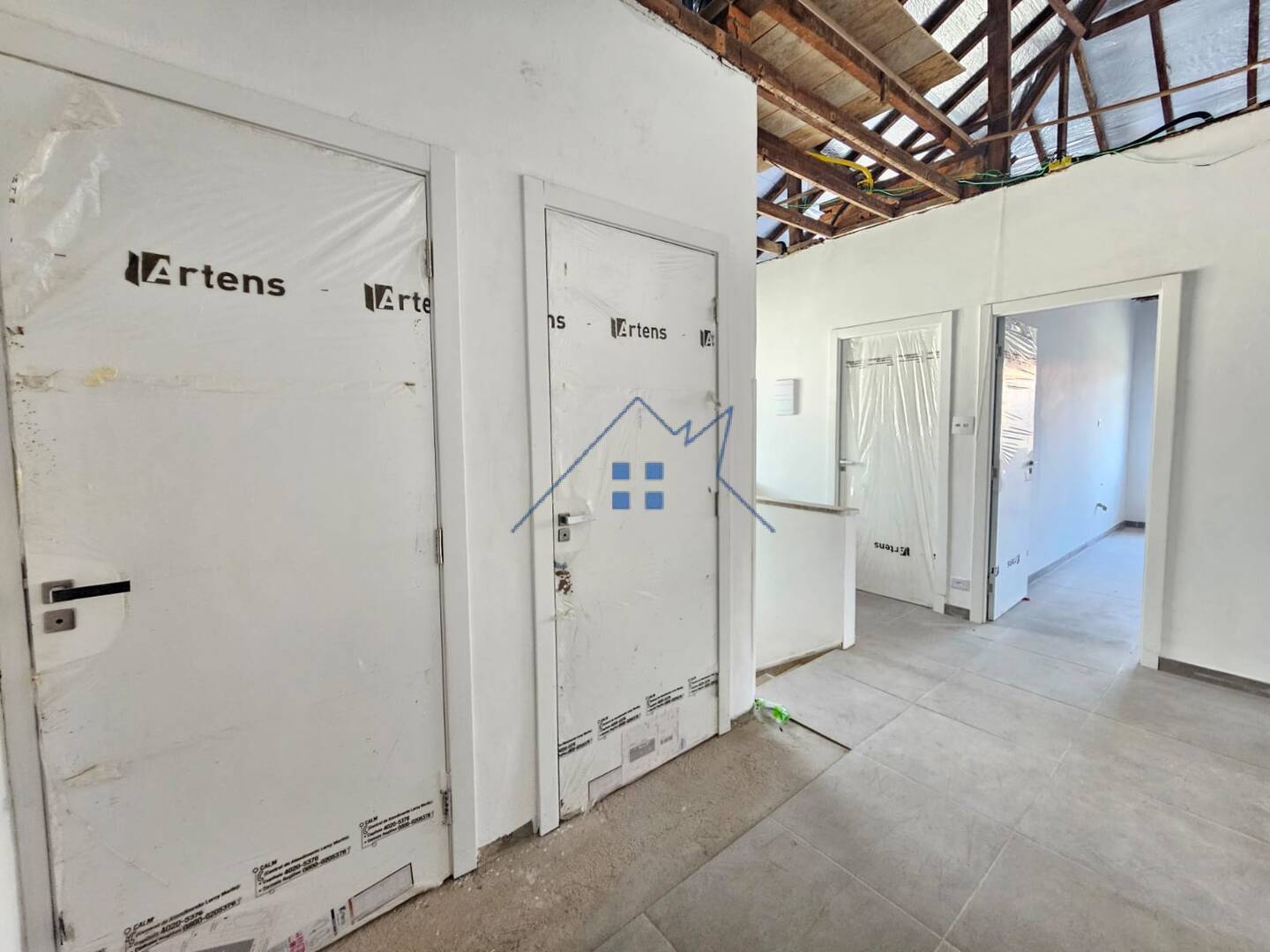 Prédio Inteiro, 110 m² - Foto 1